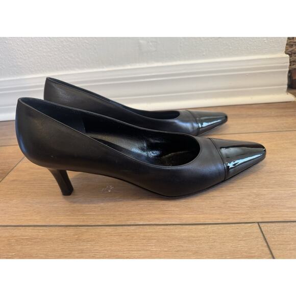 Vintage Salvatore Ferragamo High Heels Pumps Patent Cap Toe Italy Chic Black 9.5 - Picture 7 of 16
